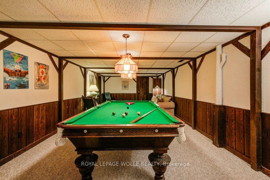 97 Somerset Crescent photo 33