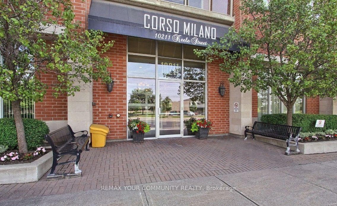 10211 Keele Street Unit 211 photo 18