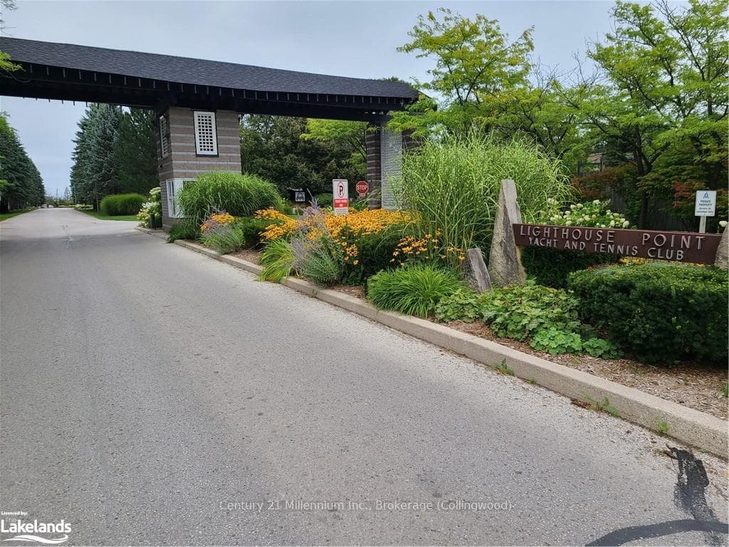 384 MARINERS Way photo 30