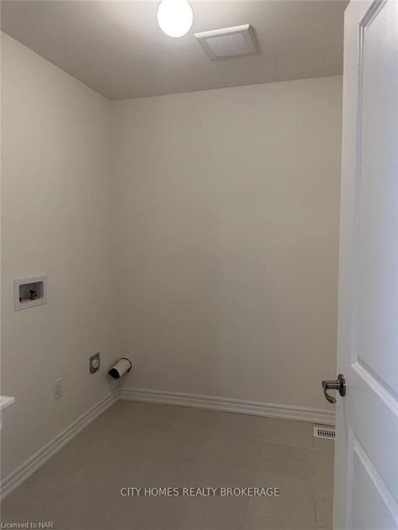88 MACKLIN STREET Street photo 9