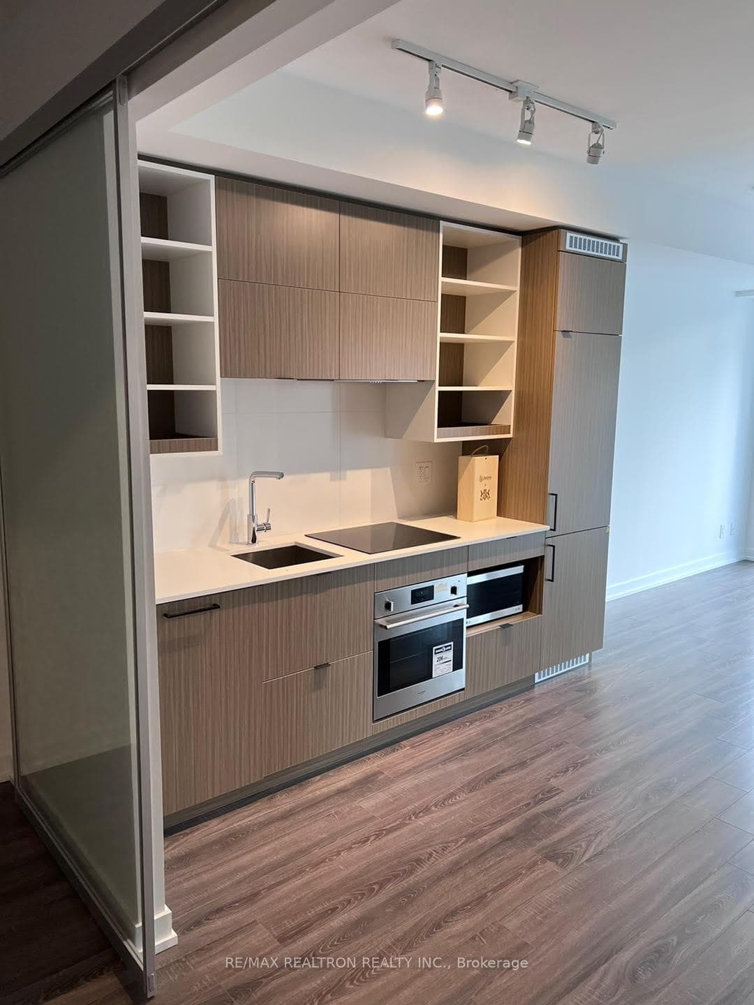 20 Edward Street Unit 1406 photo 4