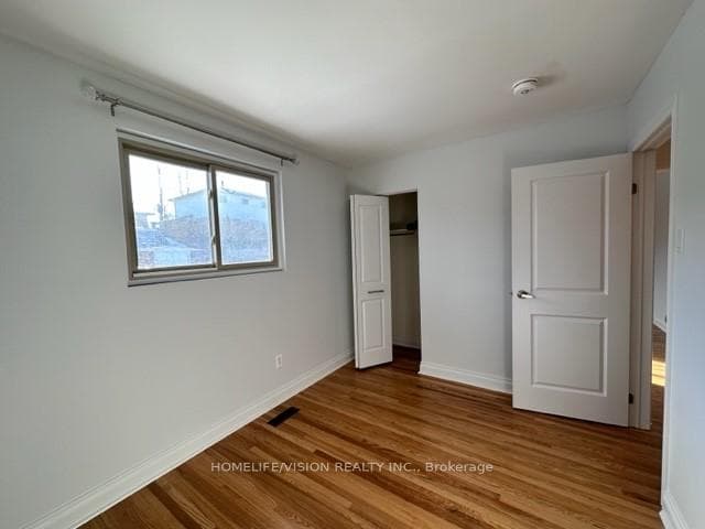 23 Markwood Drive Unit Main photo 9