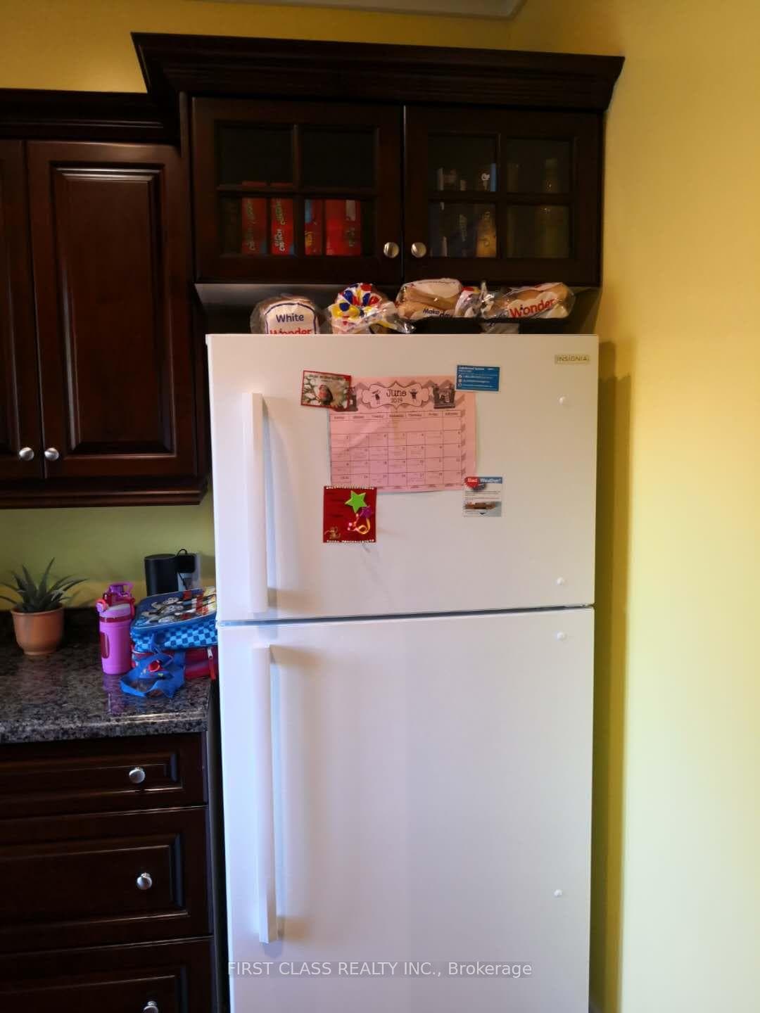 58 Paisley Boulevard Unit F2 photo 9