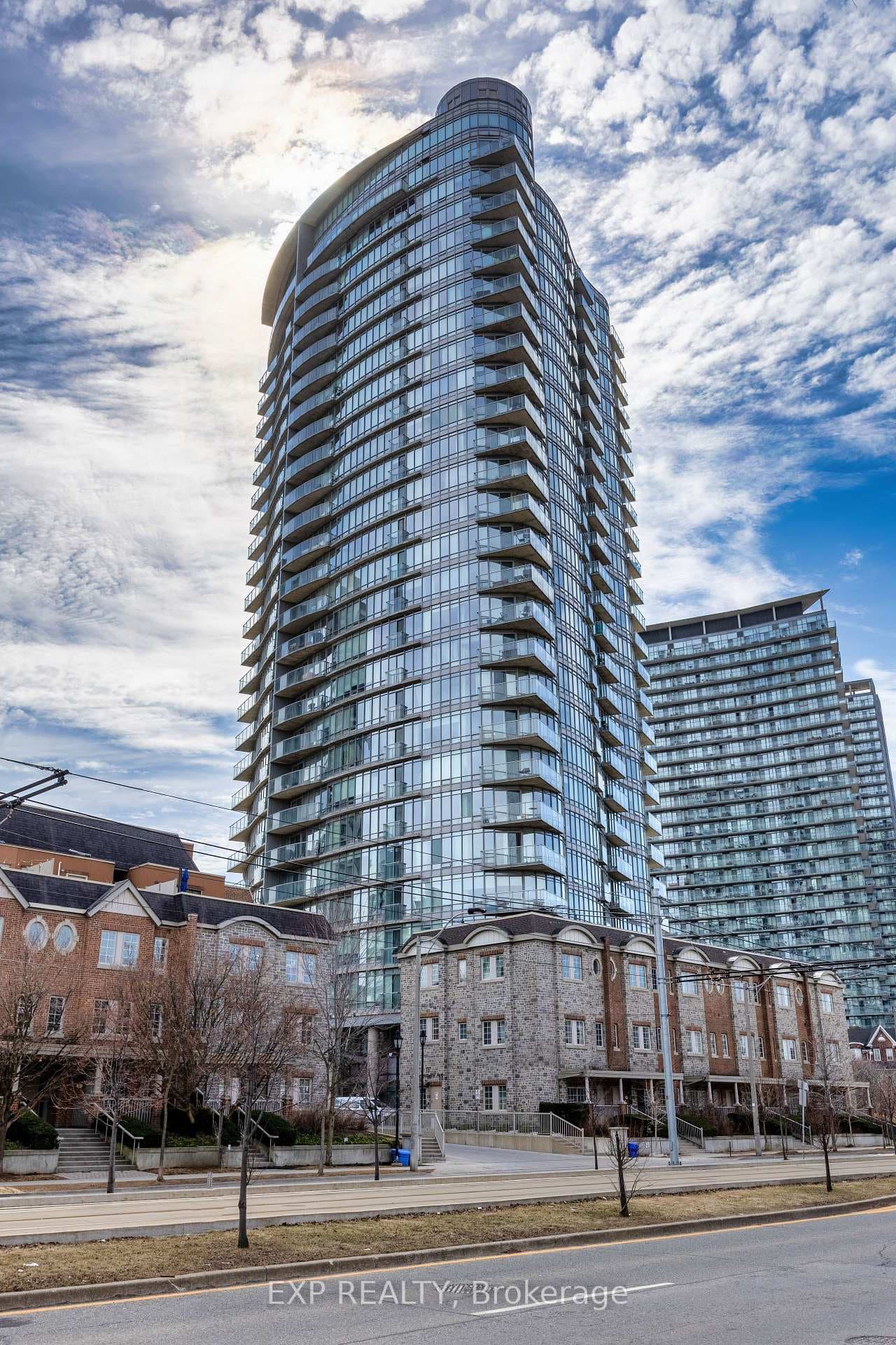 15 Windermere Avenue photo 20