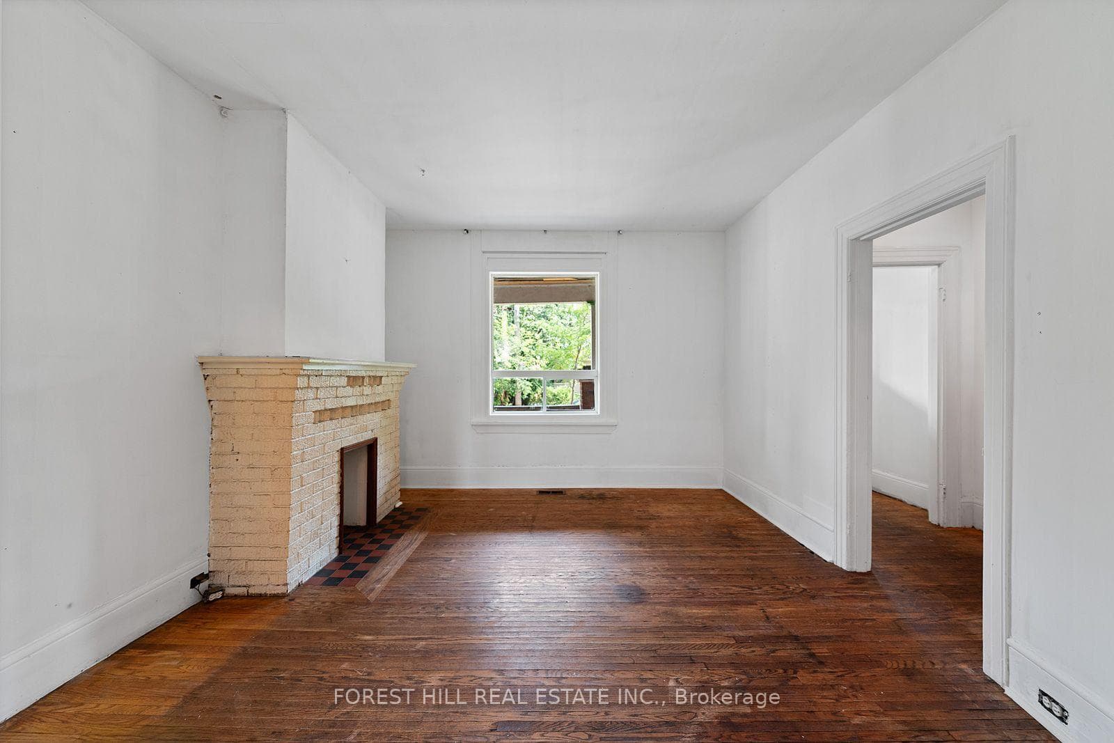66 Melville Avenue photo 2