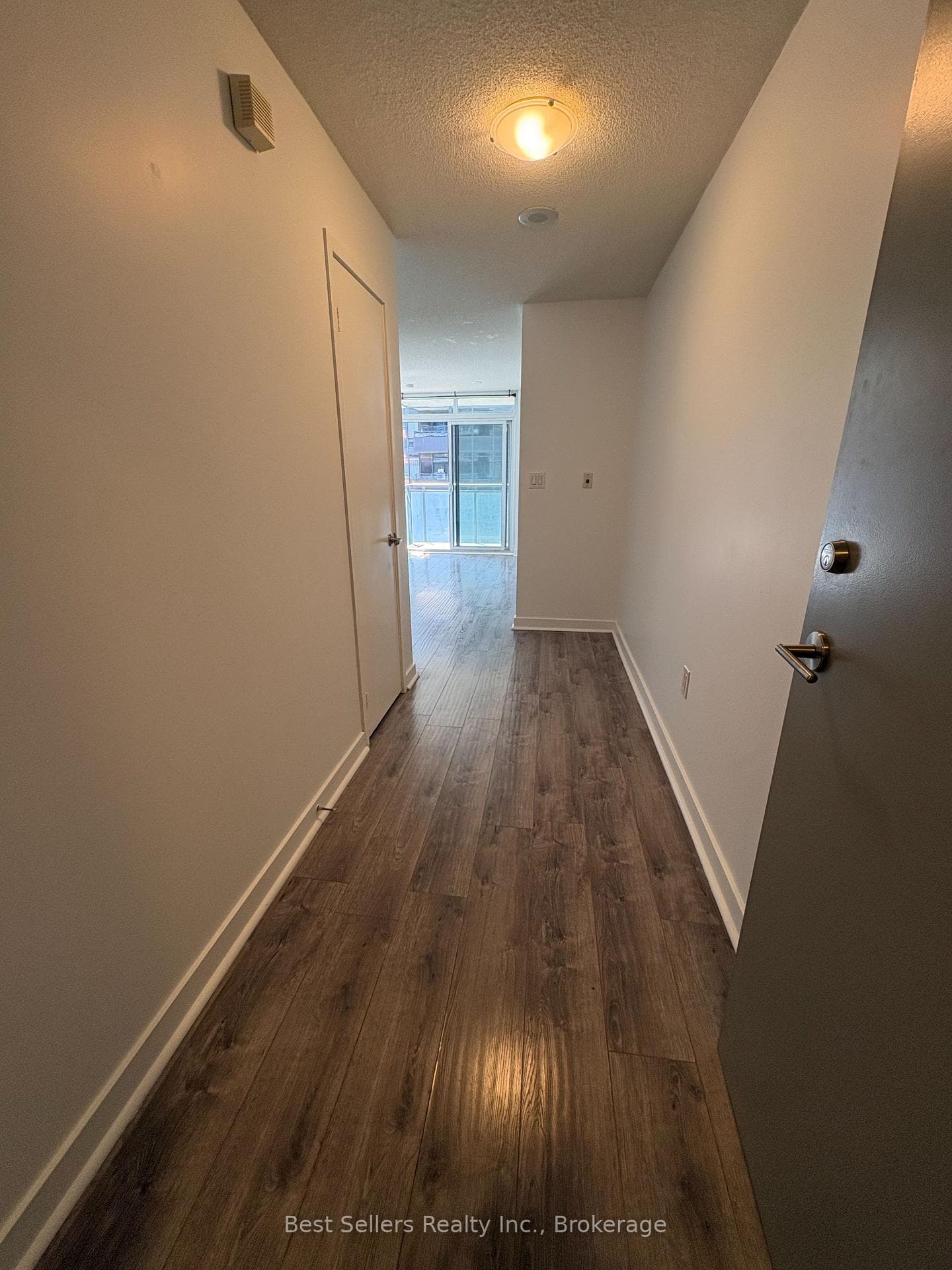 4000 Spadina Avenue Unit 1001 photo 4