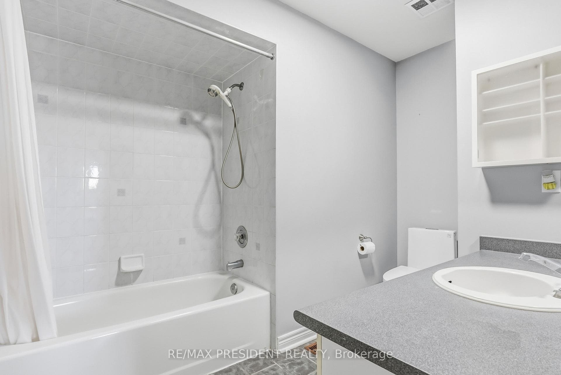 7031 Graydon Court photo 30