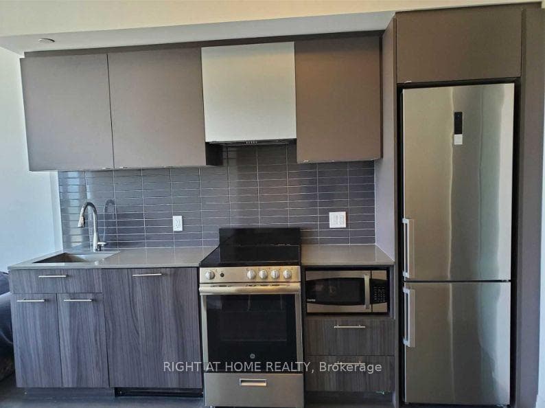 251 Jarvis Street Unit 1017 photo 7