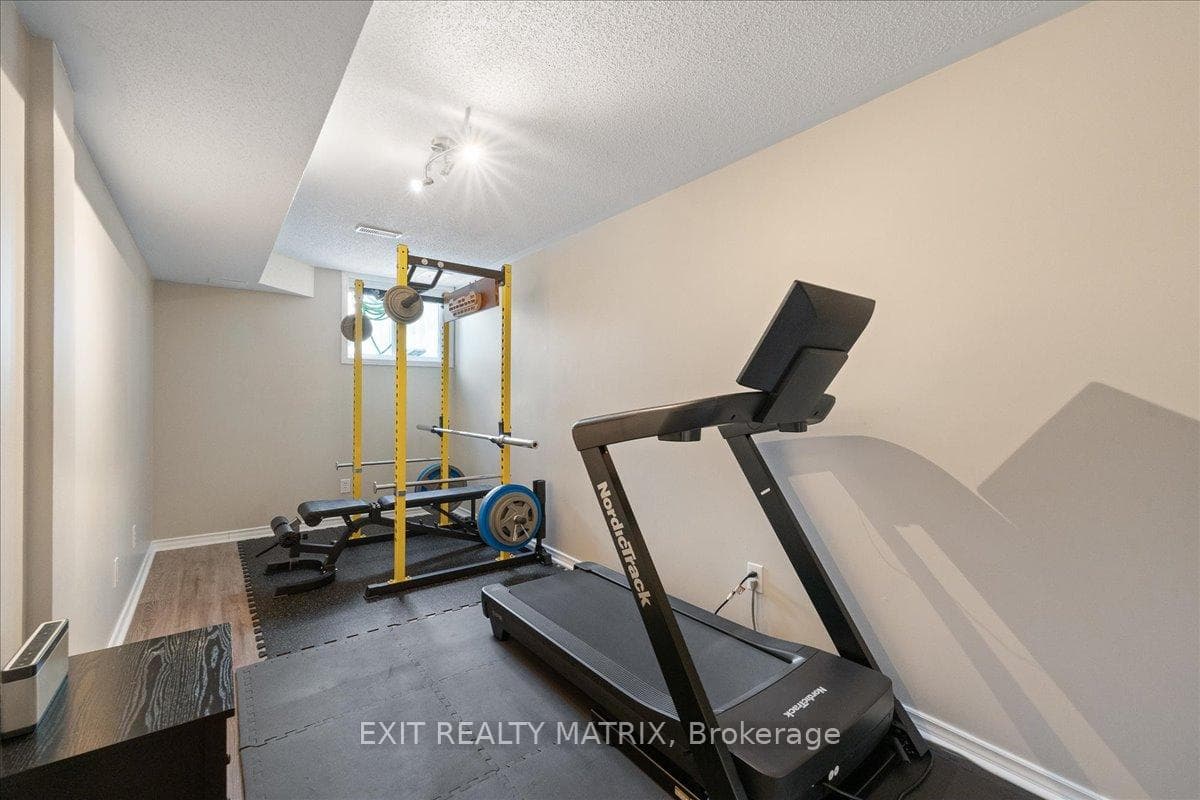 14 Liette Court photo 17