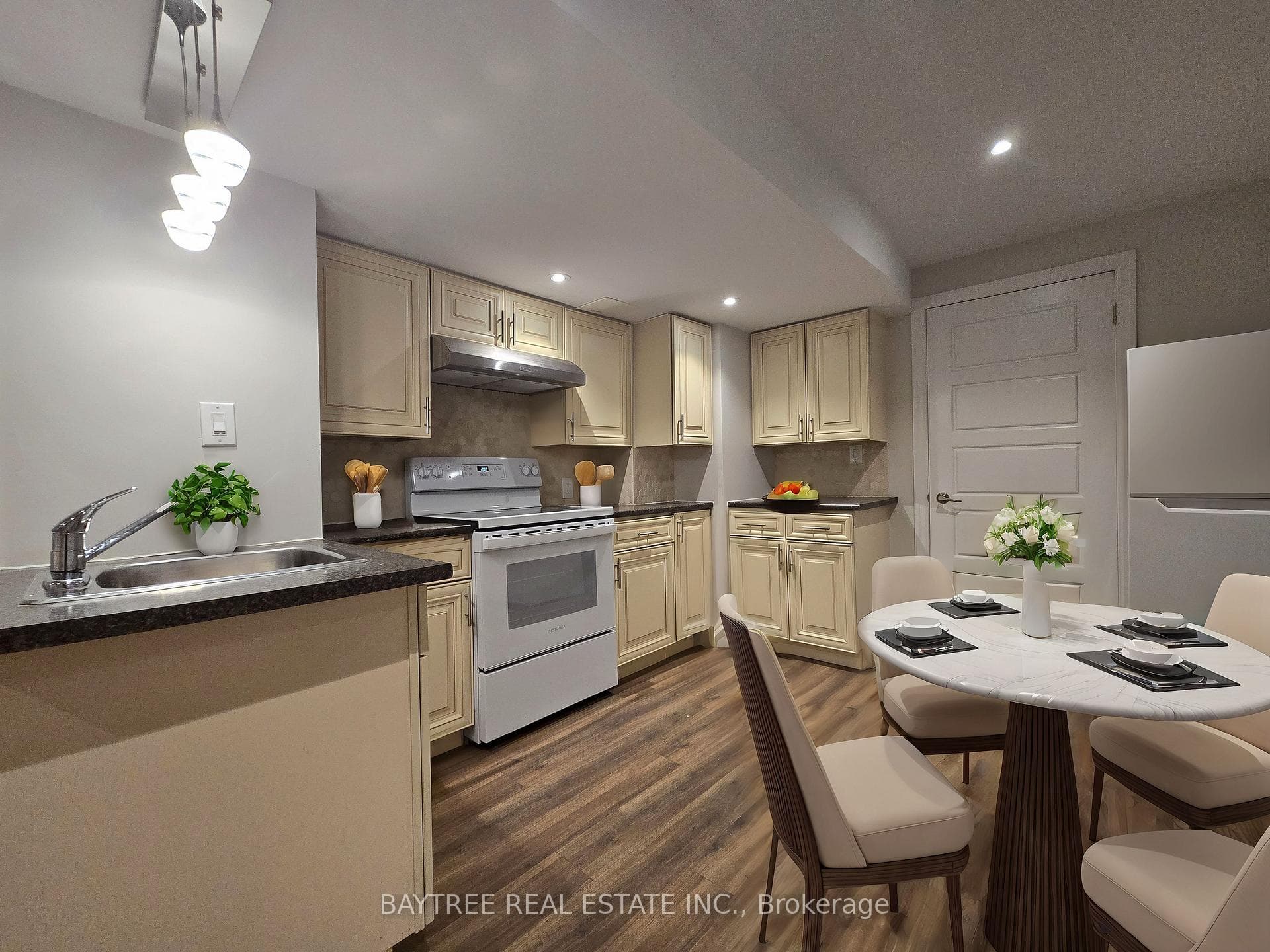 171 Cherryhurst Road photo 24