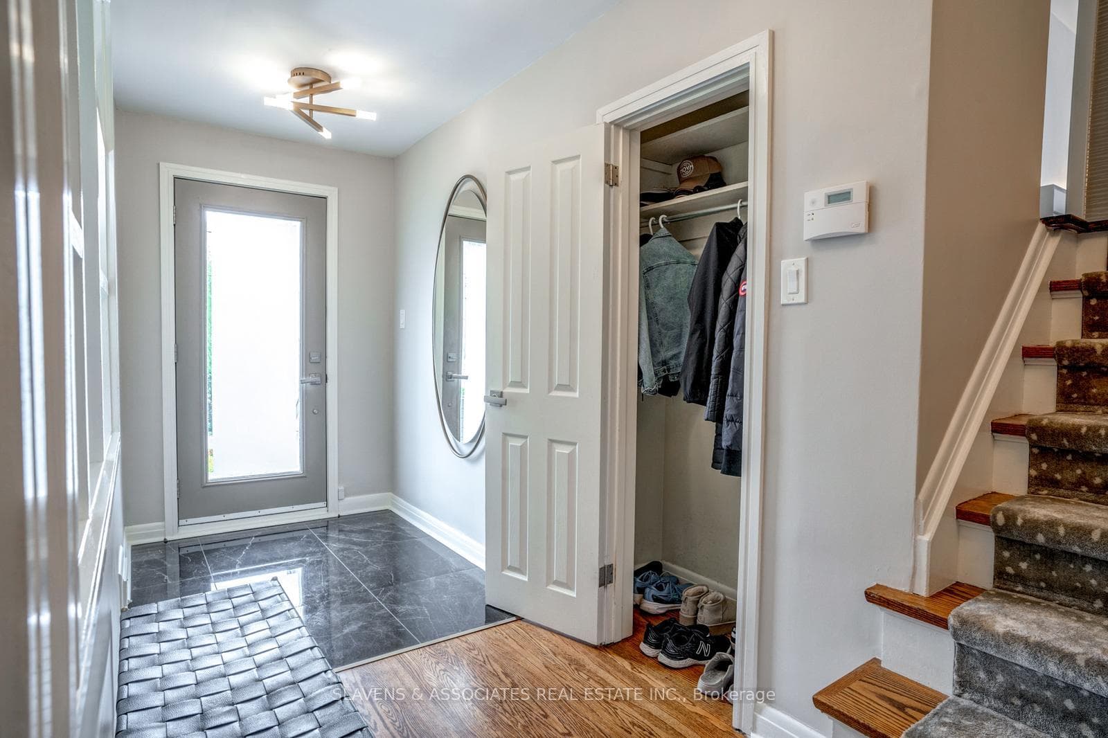 14 Munro Boulevard photo 3