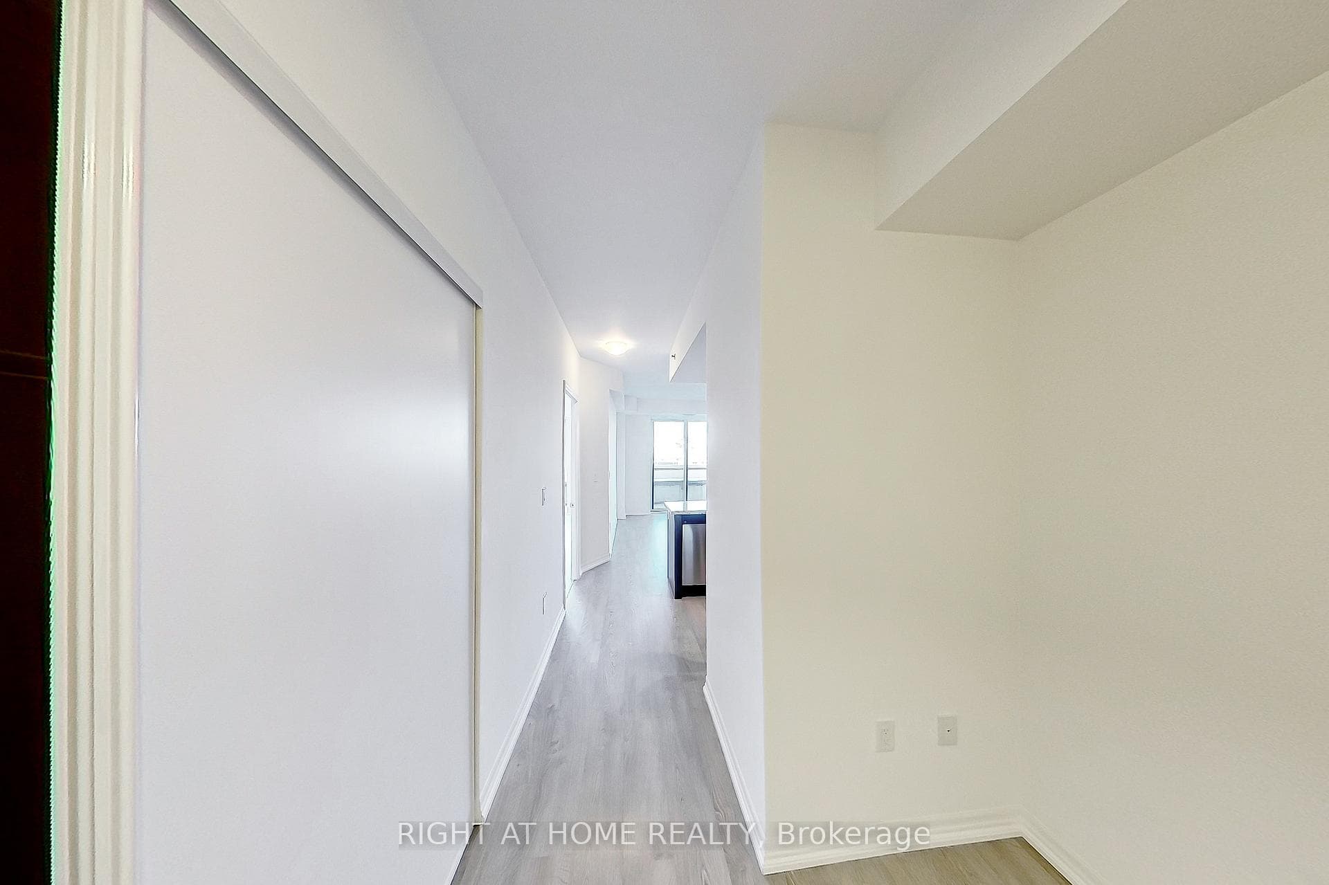 560 North Service Road Unit 207 photo 2