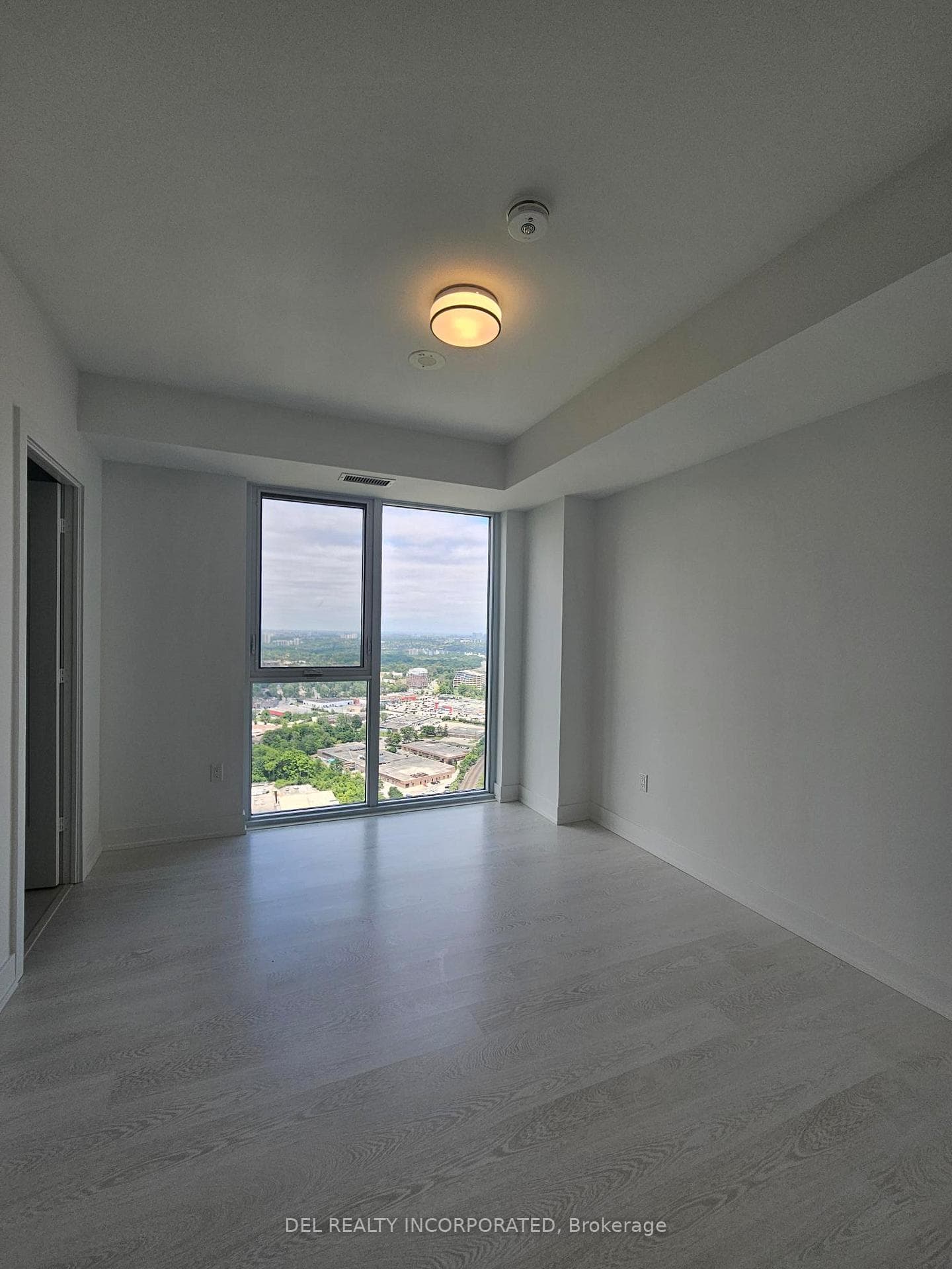 30 Inn On The Park Drive Unit 4203 photo 6