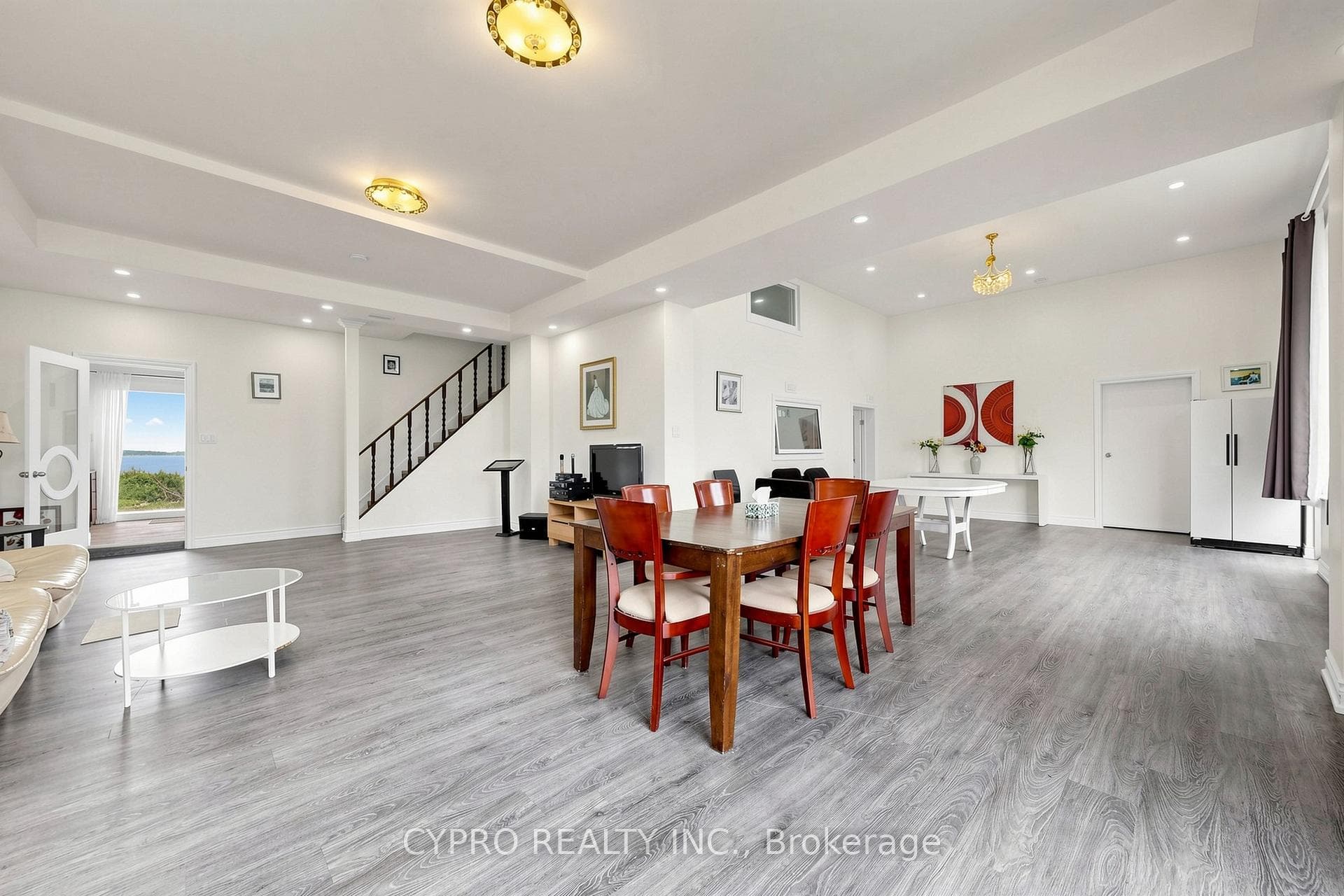 5091 Rice Lake Drive photo 8