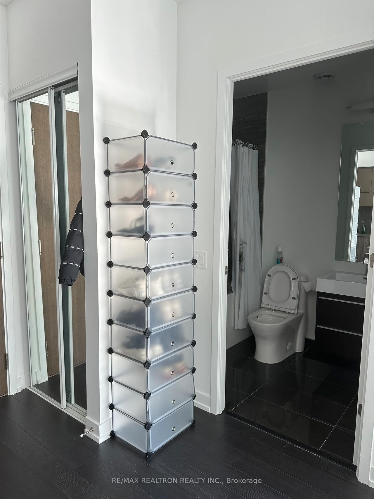 39 Roehampton Avenue Unit 3006 photo 5