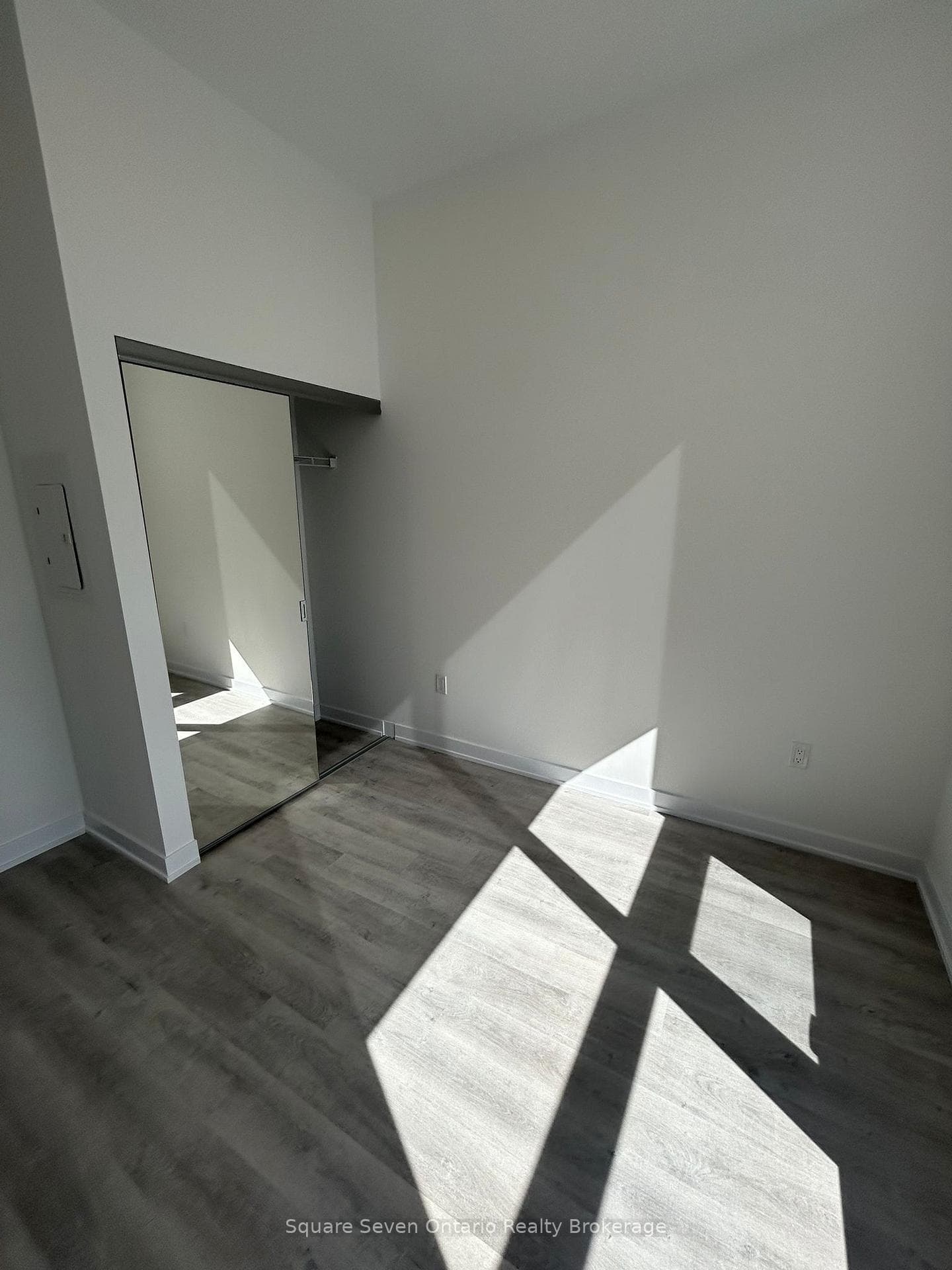 15 Richardson Street Unit 2107 photo 5