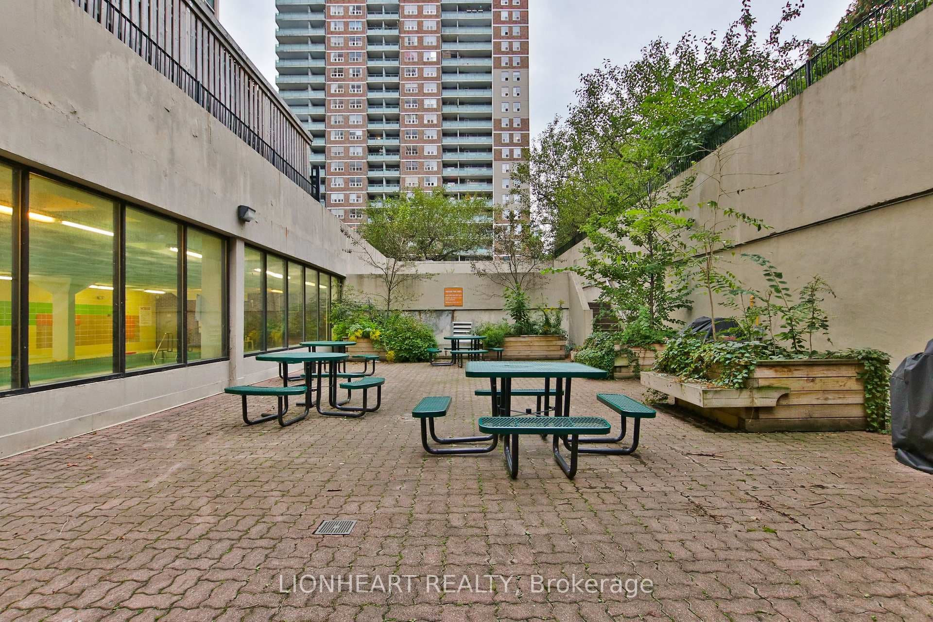 40 Homewood Avenue Unit 2608 photo 45