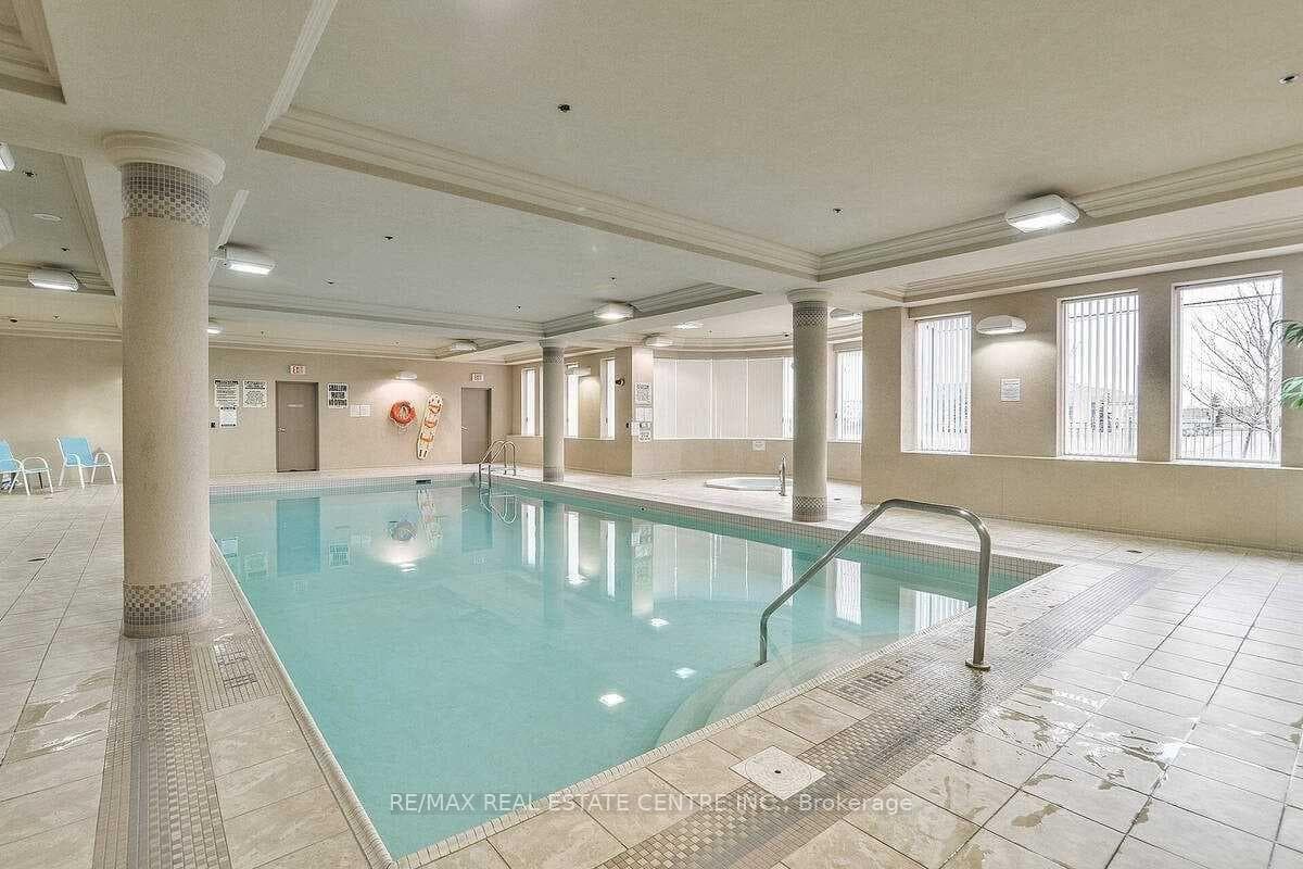 4900 Glen Erin Drive Unit Ph07 photo 5