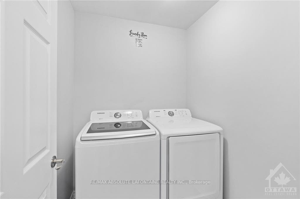 683 ROUNCEY Road photo 25