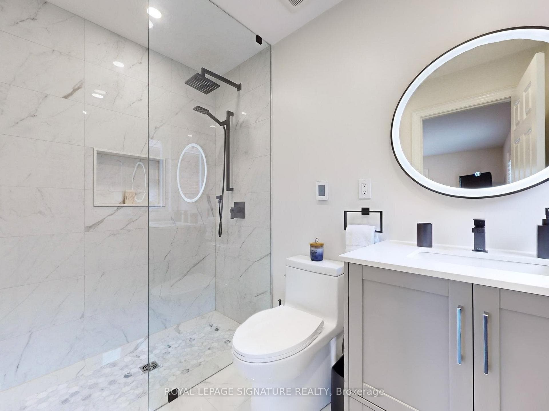 84 Angus Glen Boulevard photo 20