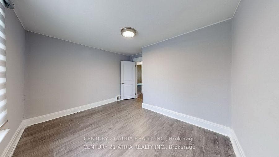 149 Adelaide Avenue photo 23
