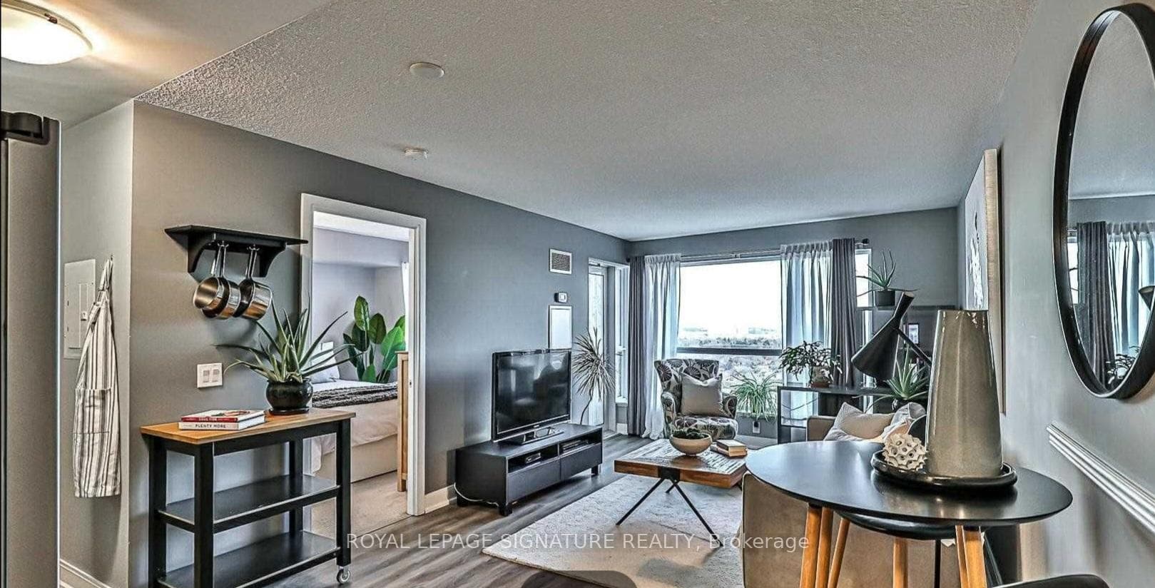 125 Village Green Square Unit 2301 photo 7