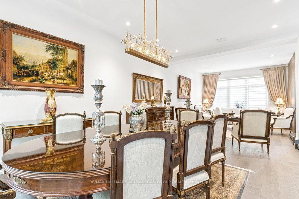 150 Sandringham Drive Unit . photo 19