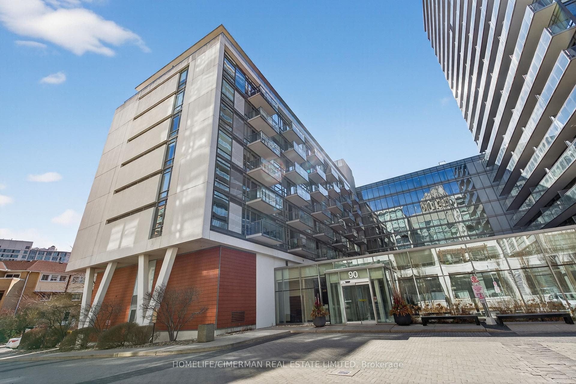 90 Stadium Road Unit 601 photo 1