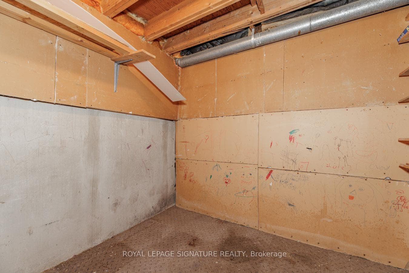 1796 Foleyet Crescent photo 35