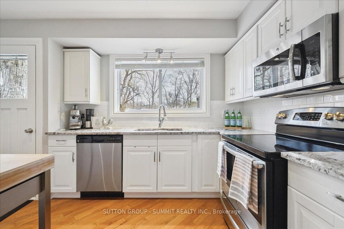 319 Erindale Drive photo 17