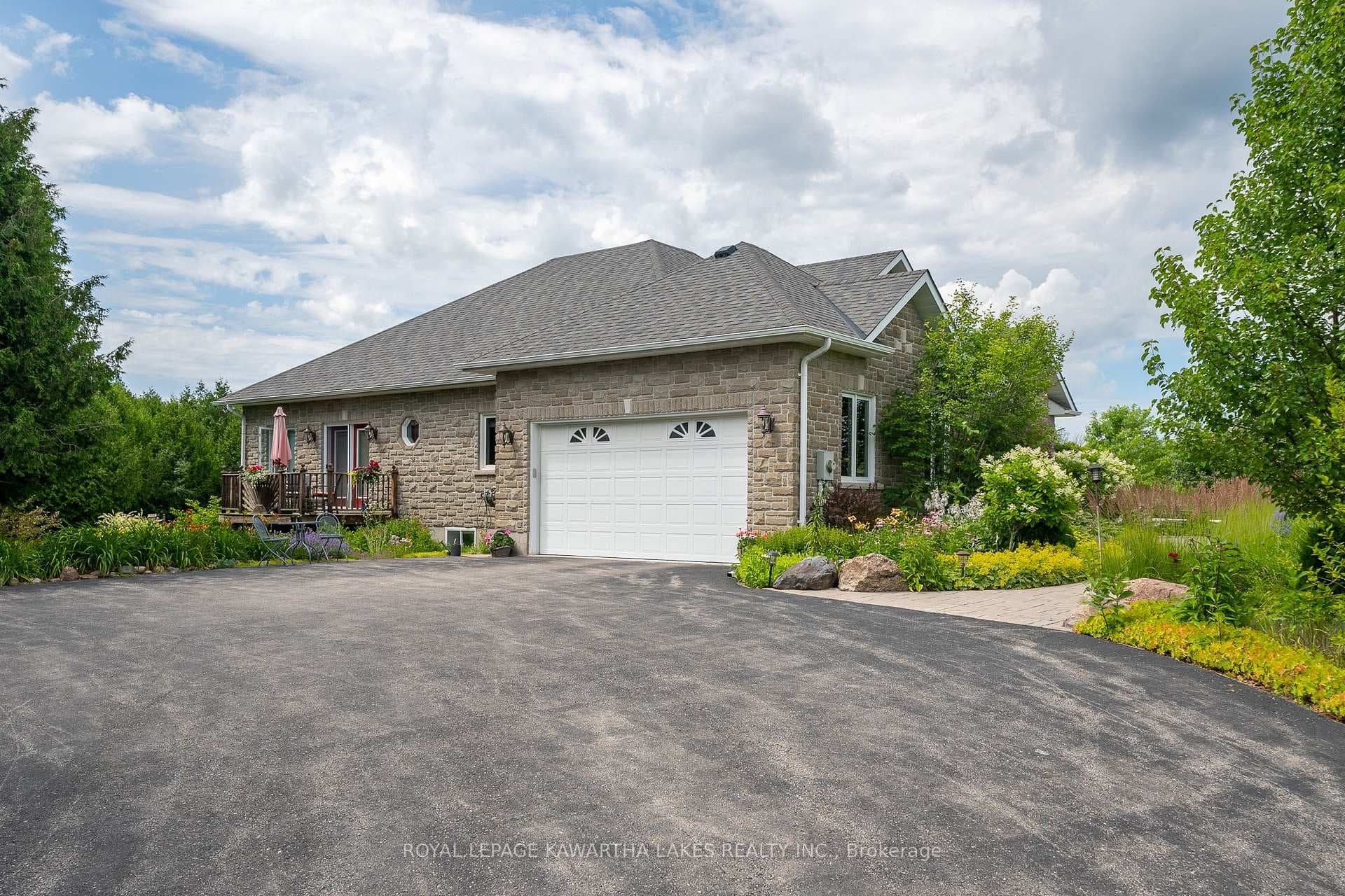 1407 Tracey's Hill Road photo 4