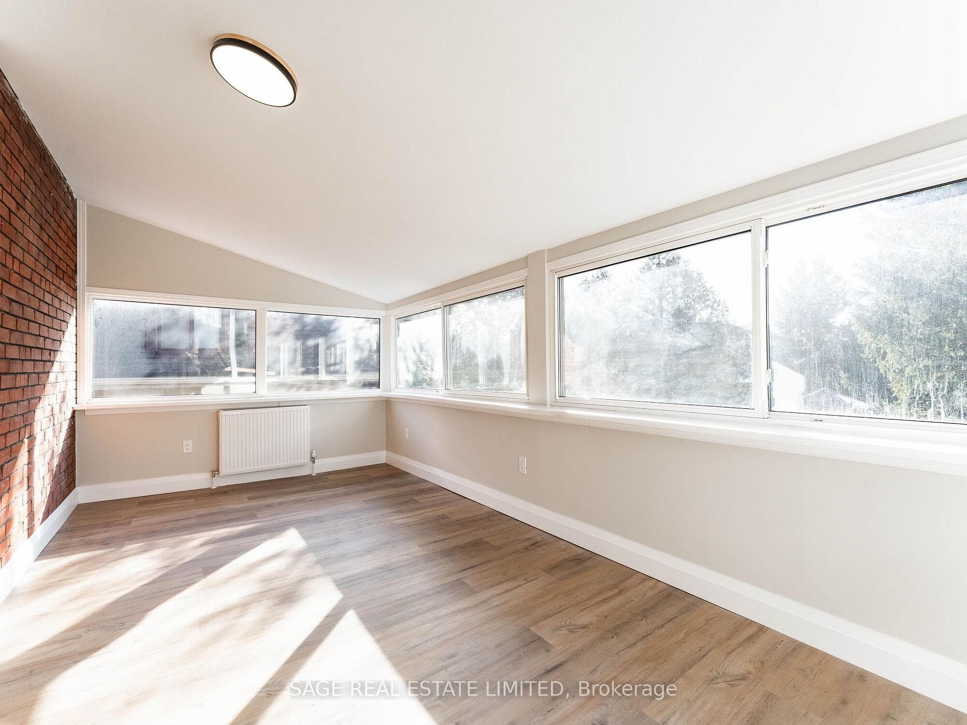 624 Indian Road Unit Upper photo 12