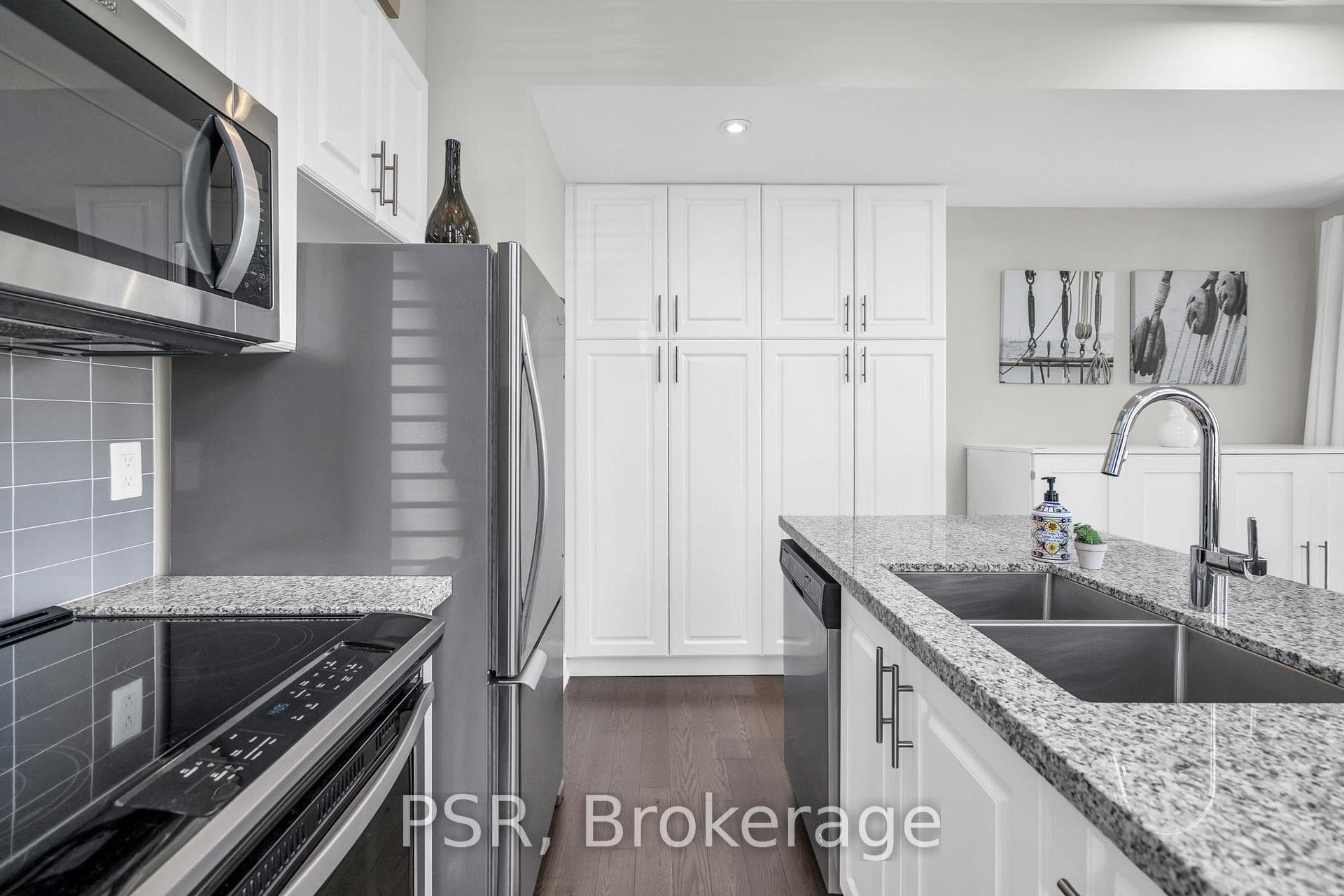 44 Carrick Trail photo 19