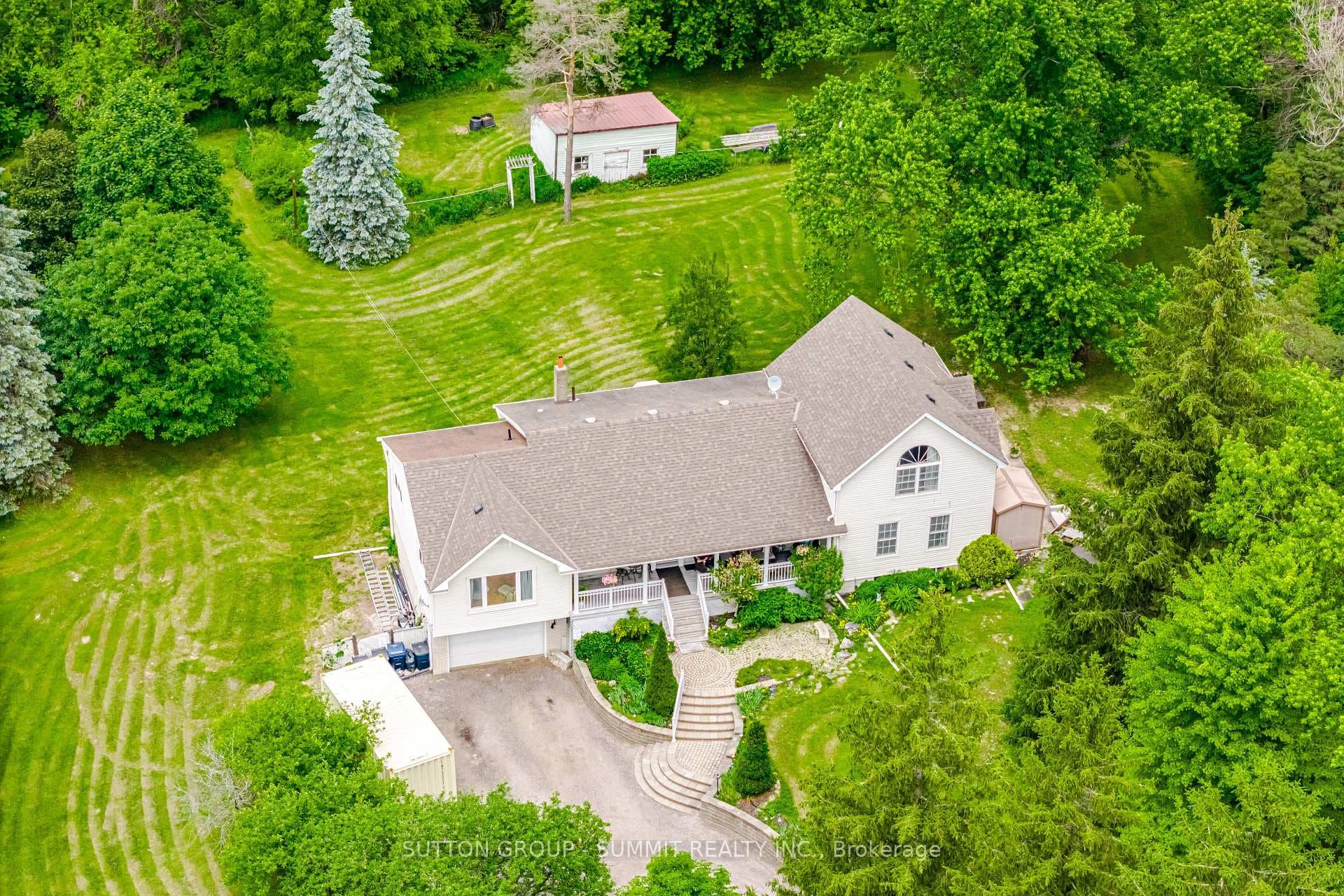 2320 LLOYDTOWN-AURORA Road photo 2