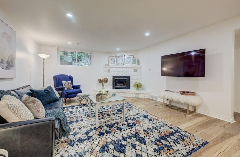 467 Redfox Road photo 33