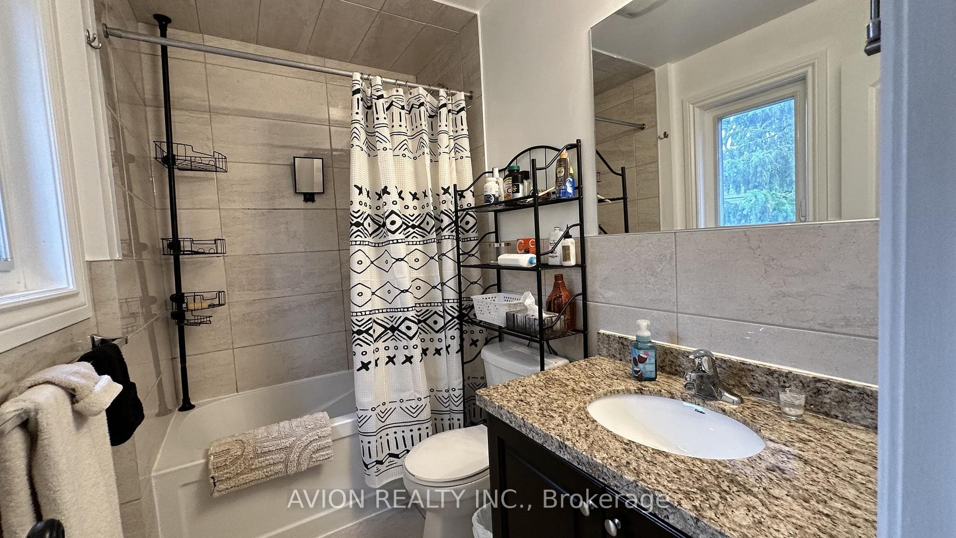 Ensuite