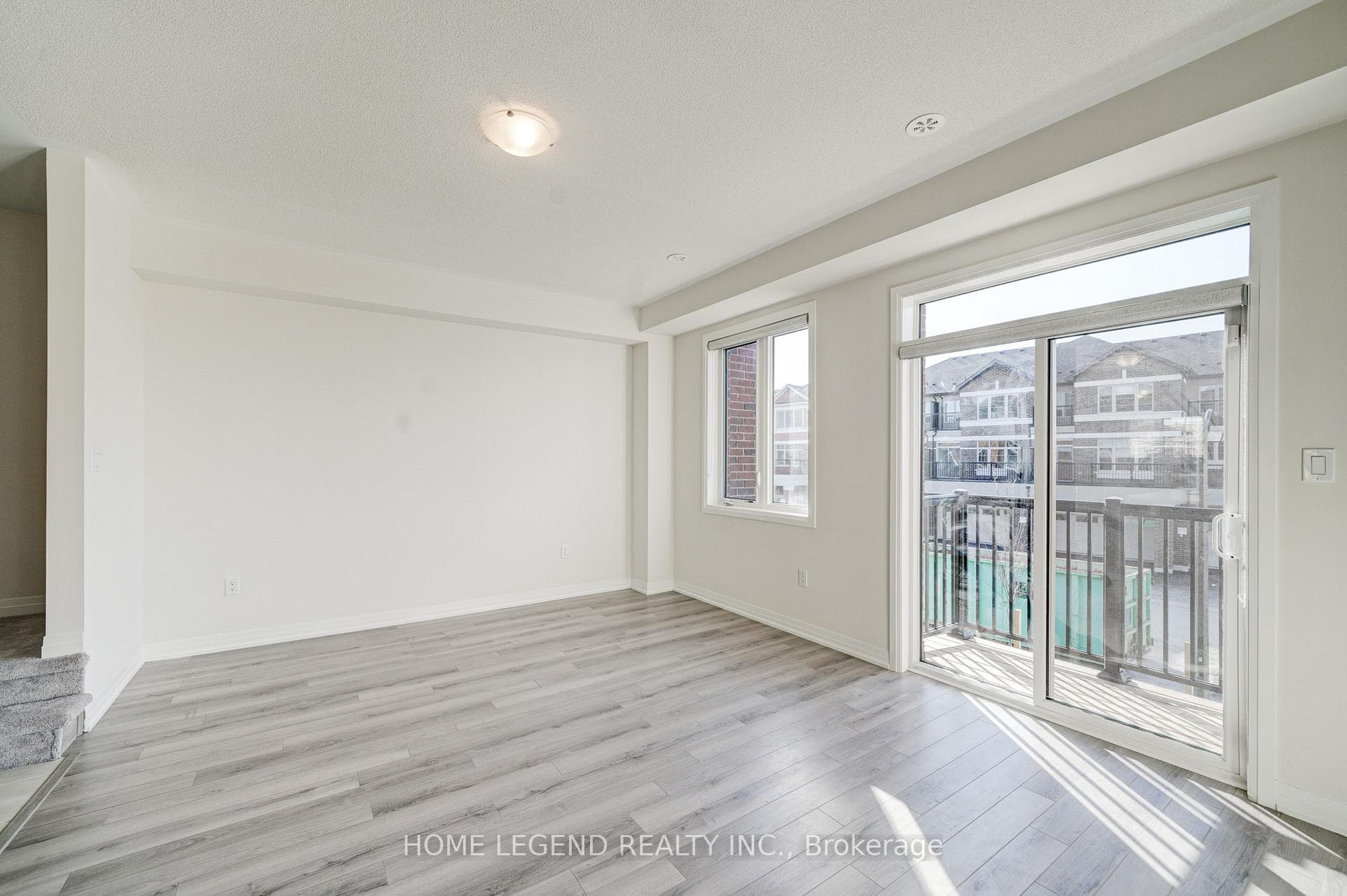 44 Sissons Way photo 7