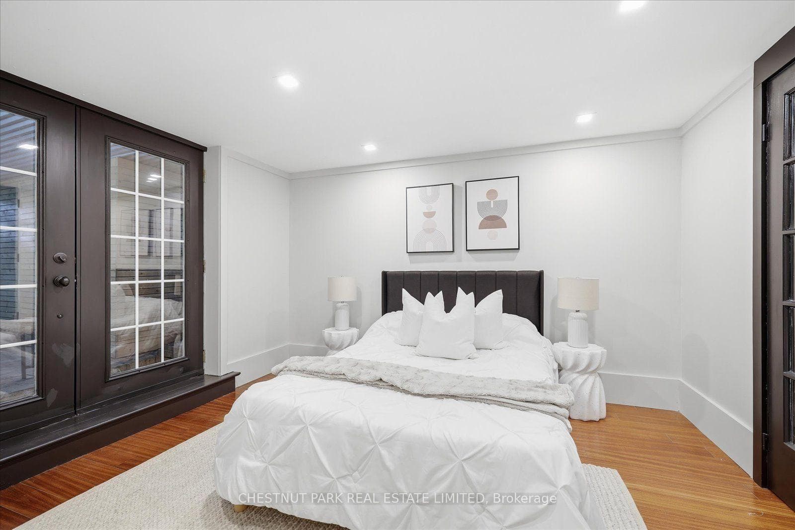 310 Bessborough Drive photo 42