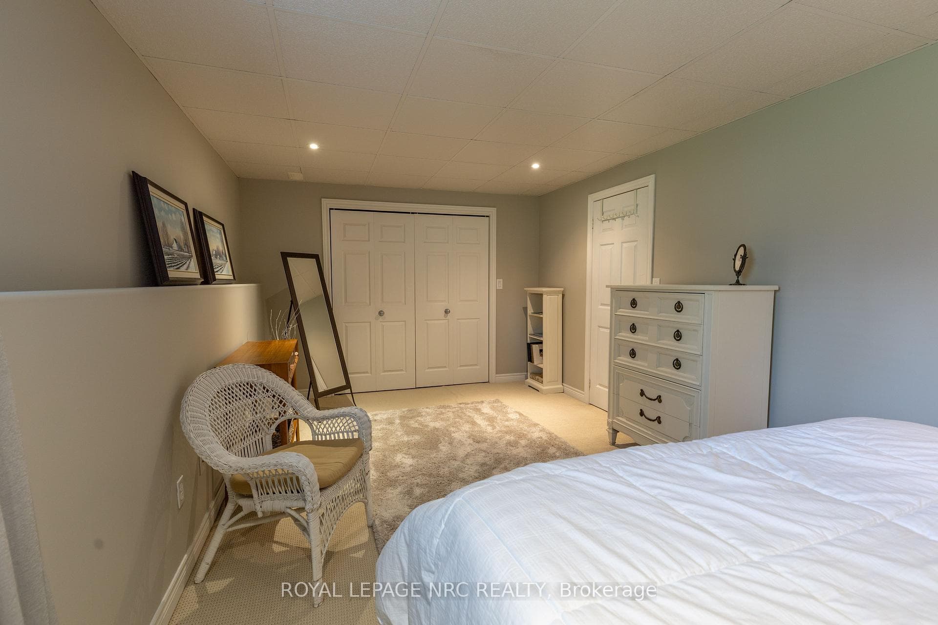 56 Nathalie Court photo 16