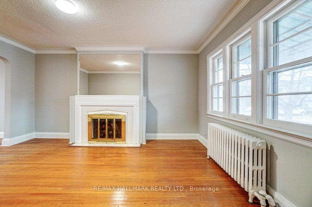 198 Woodville Avenue photo 5