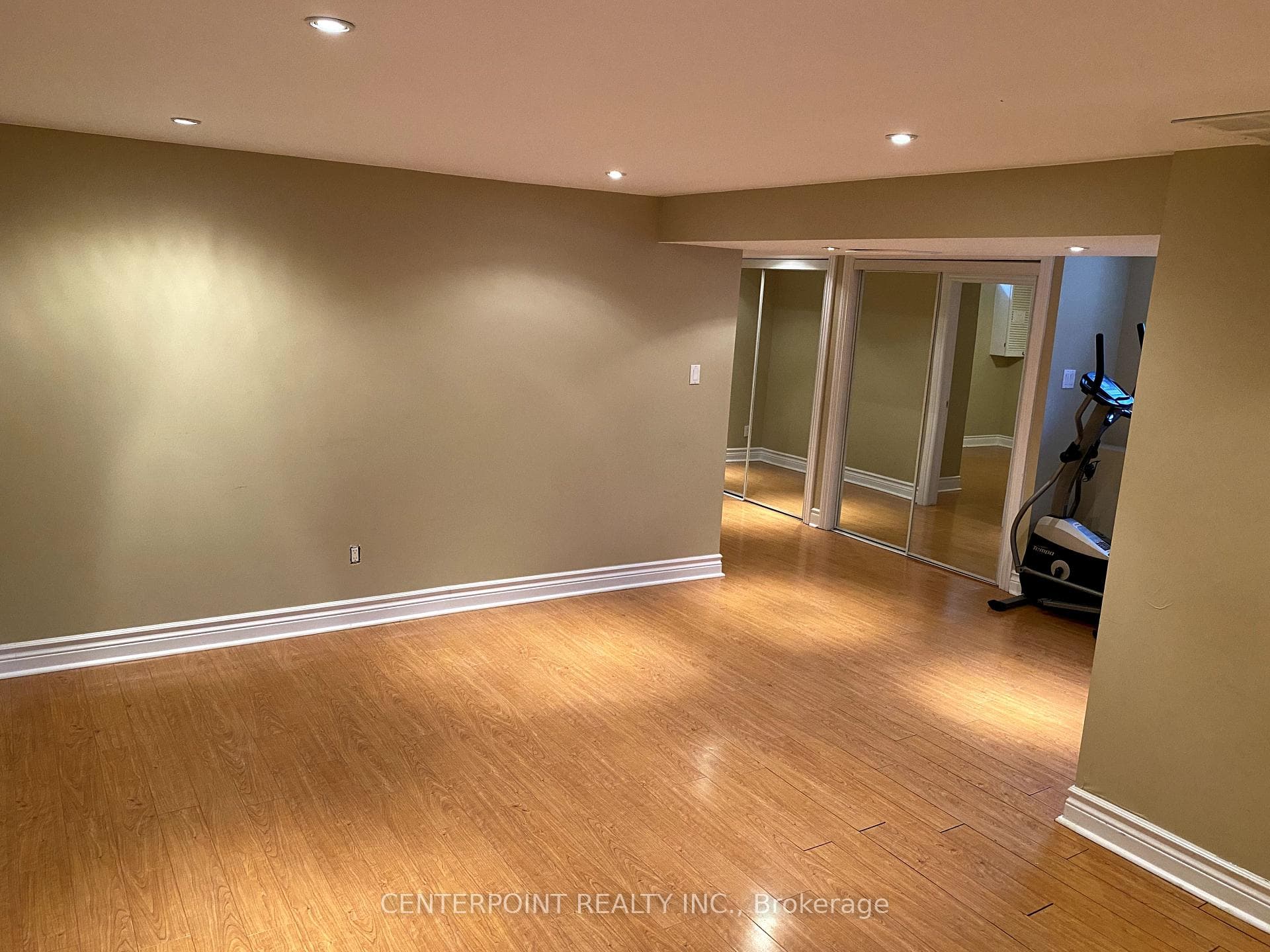 7 Avondale Crescent photo 22