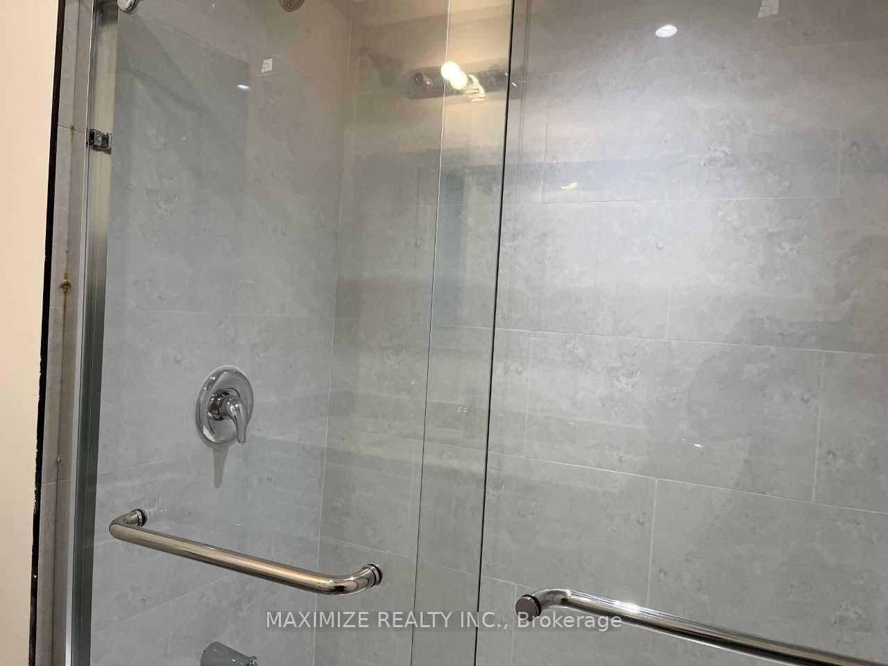 7287 Dellaport Drive photo 8