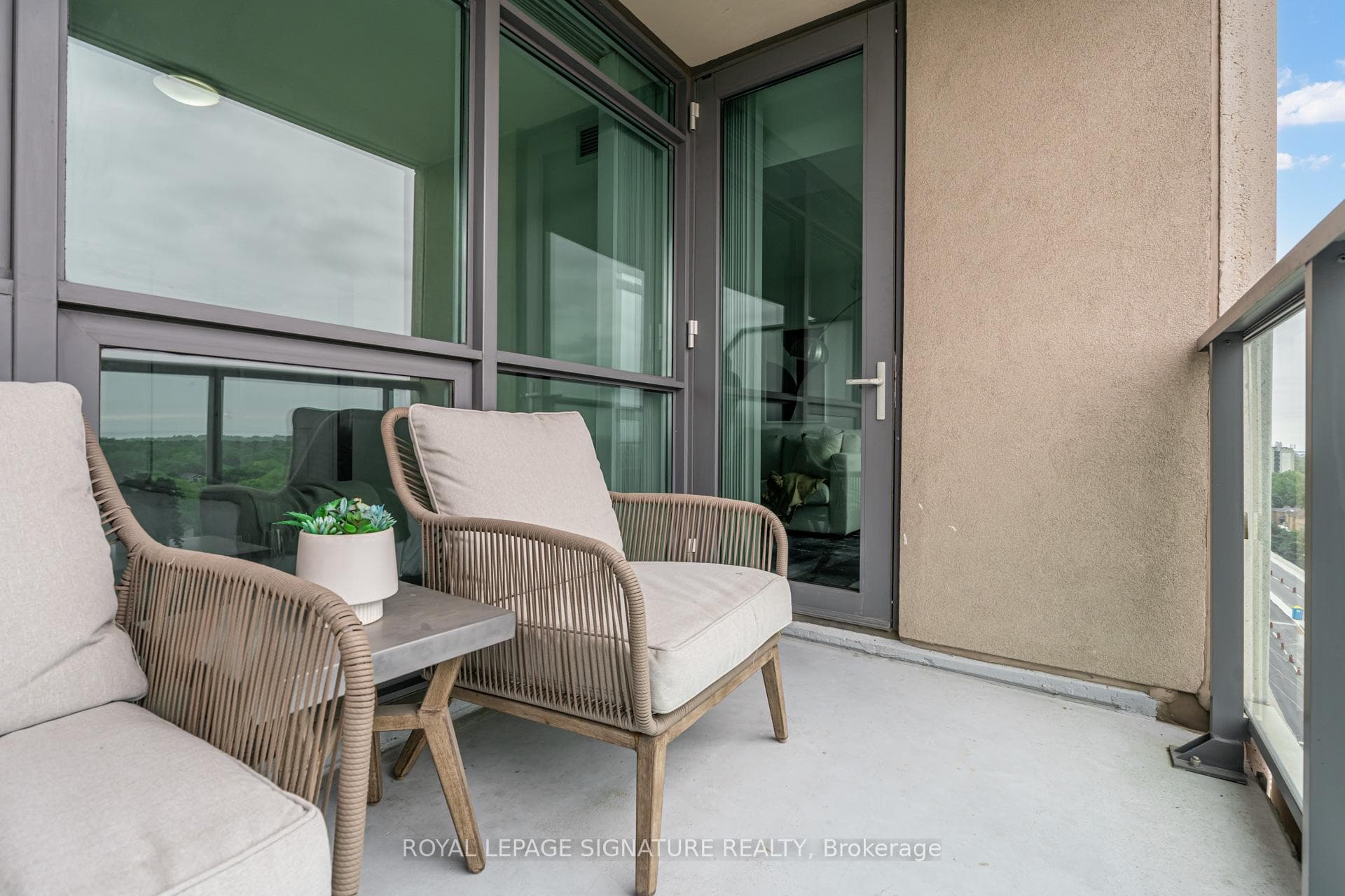 215 Sherway Gardens Road Unit 1203 photo 9