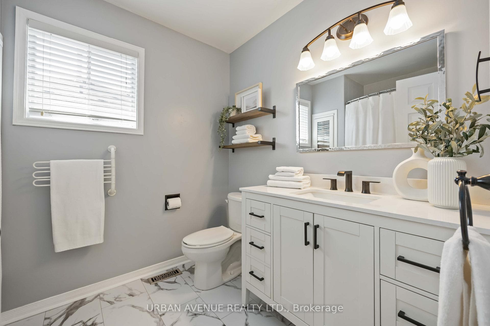711 Cowan Circle photo 28