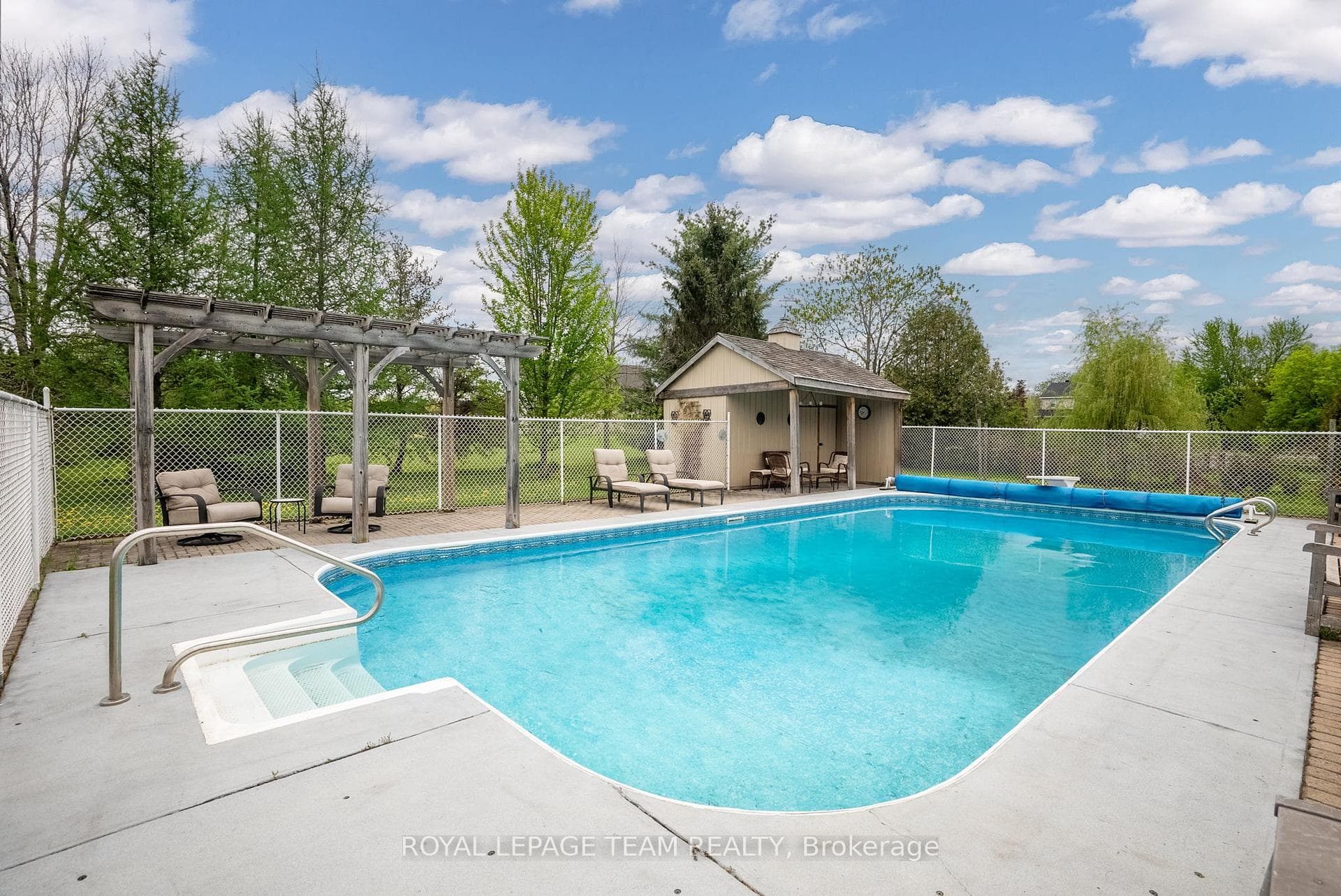 2370 River Road photo 39