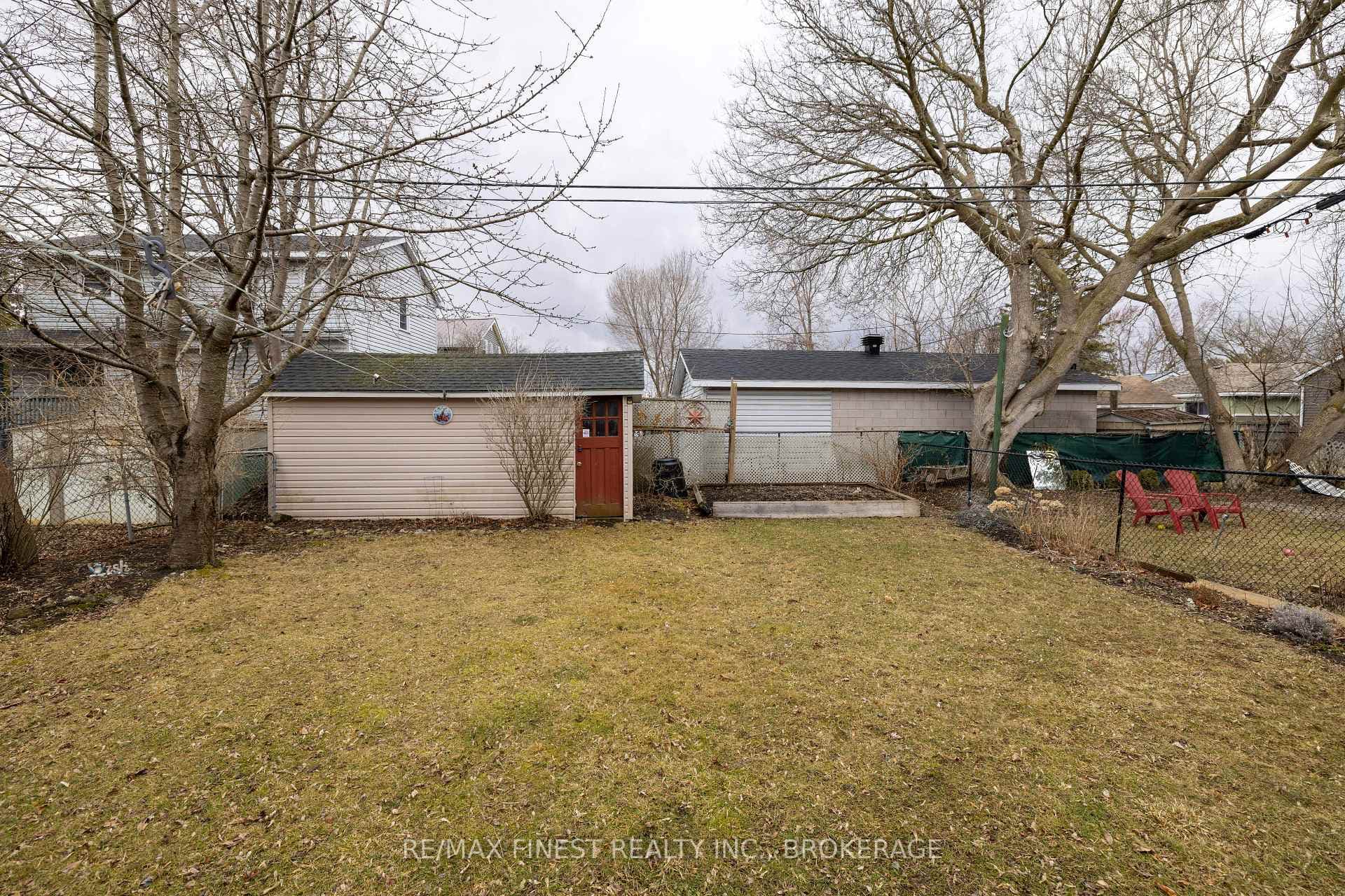 480 Nelson Street photo 26