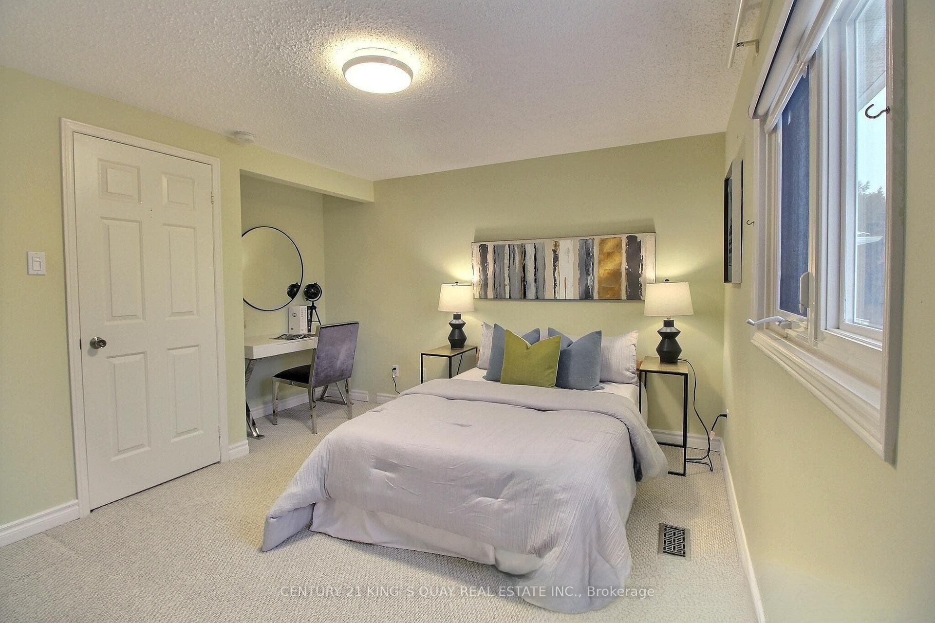 26 Canmore Boulevard photo 23