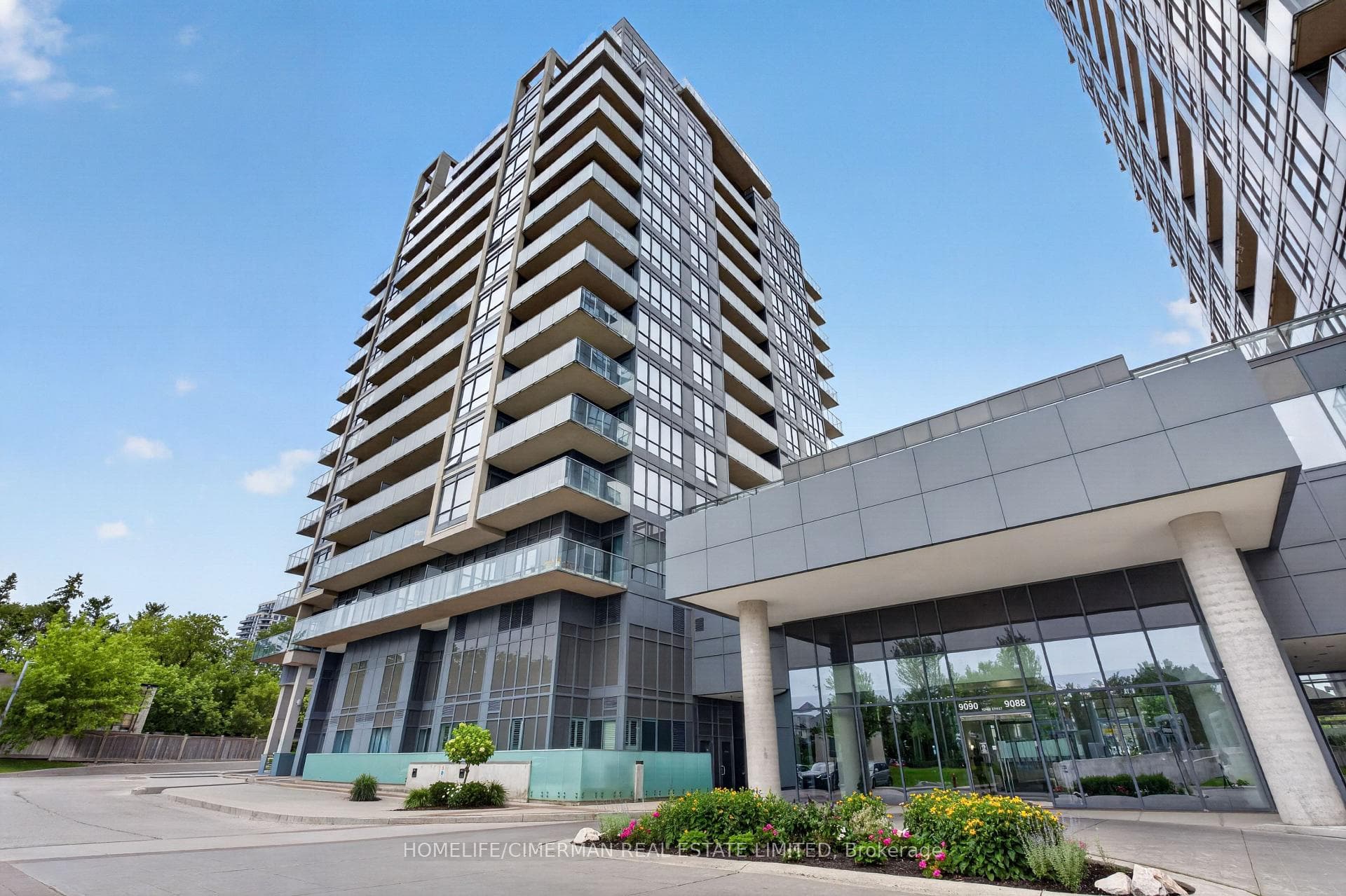 9090 Yonge Street Unit 1010 photo 1