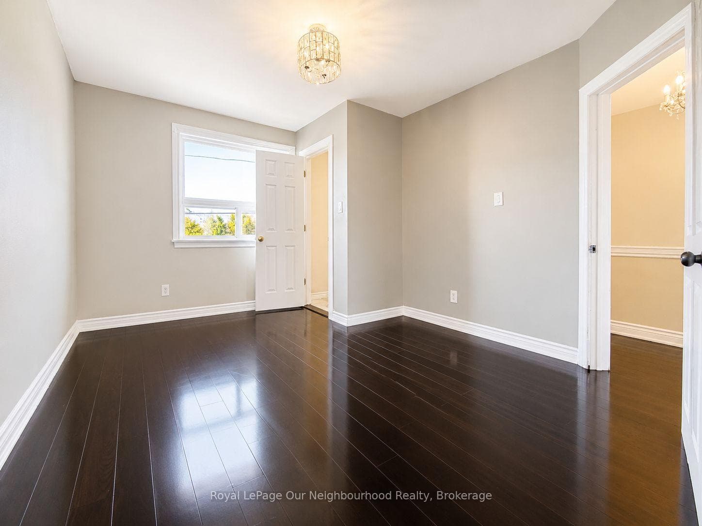 728 Weston Road photo 9