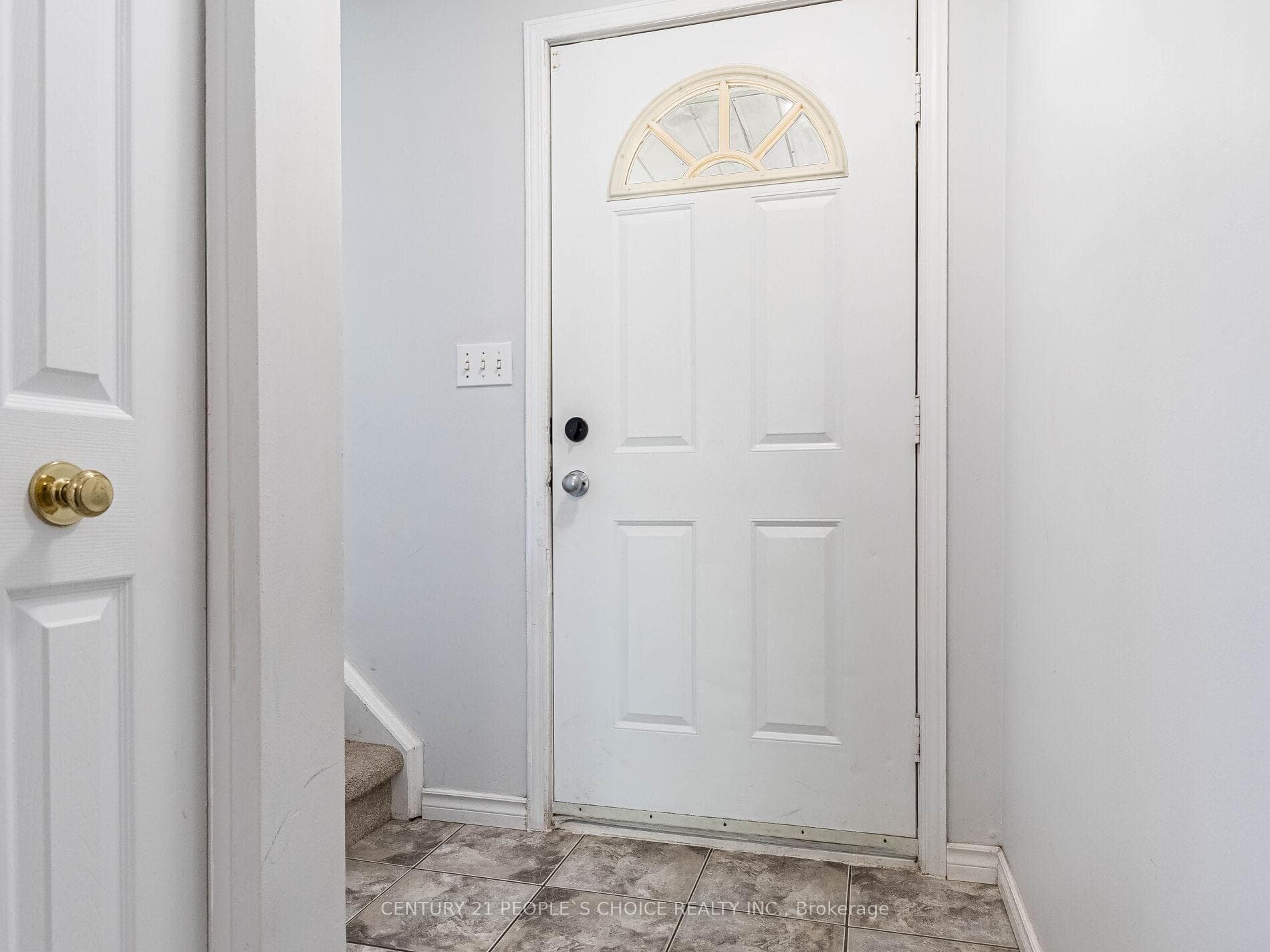 12 Hackberry Street photo 6